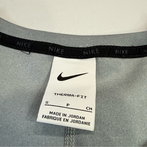 Nike Women's Slate Long Sleeve Tee - Picture 2 of 8